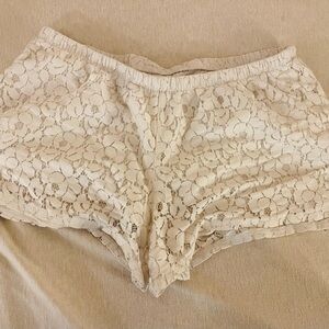 Elegant Cream Lace Sleep Shorts